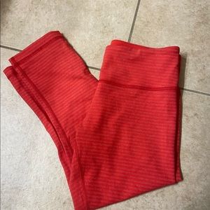 COPY - Lululemon Cropped Legging Size 6